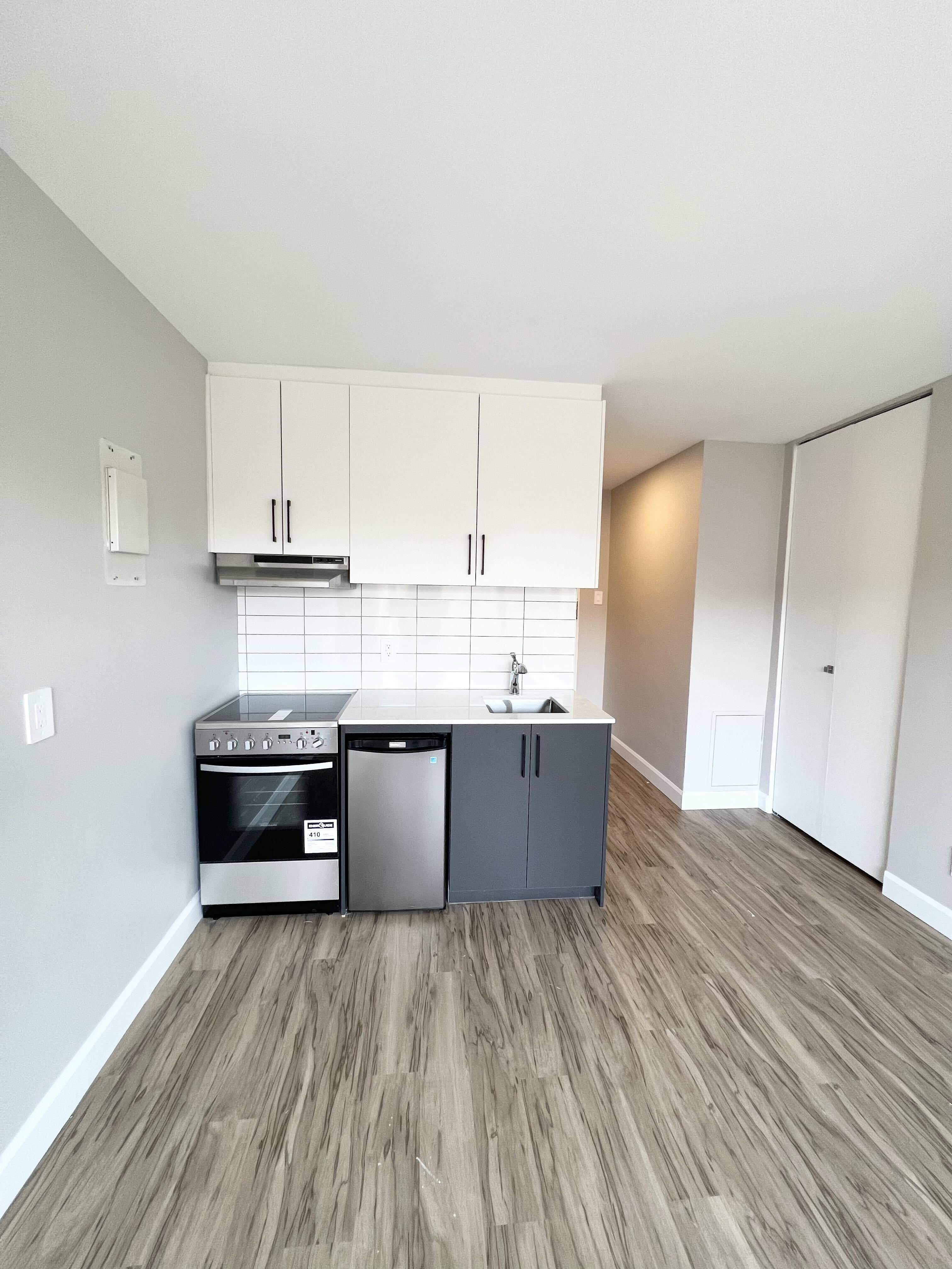 1150 Rue Bélanger, Montréal, QC H2S 1H5, Canada — photo 1