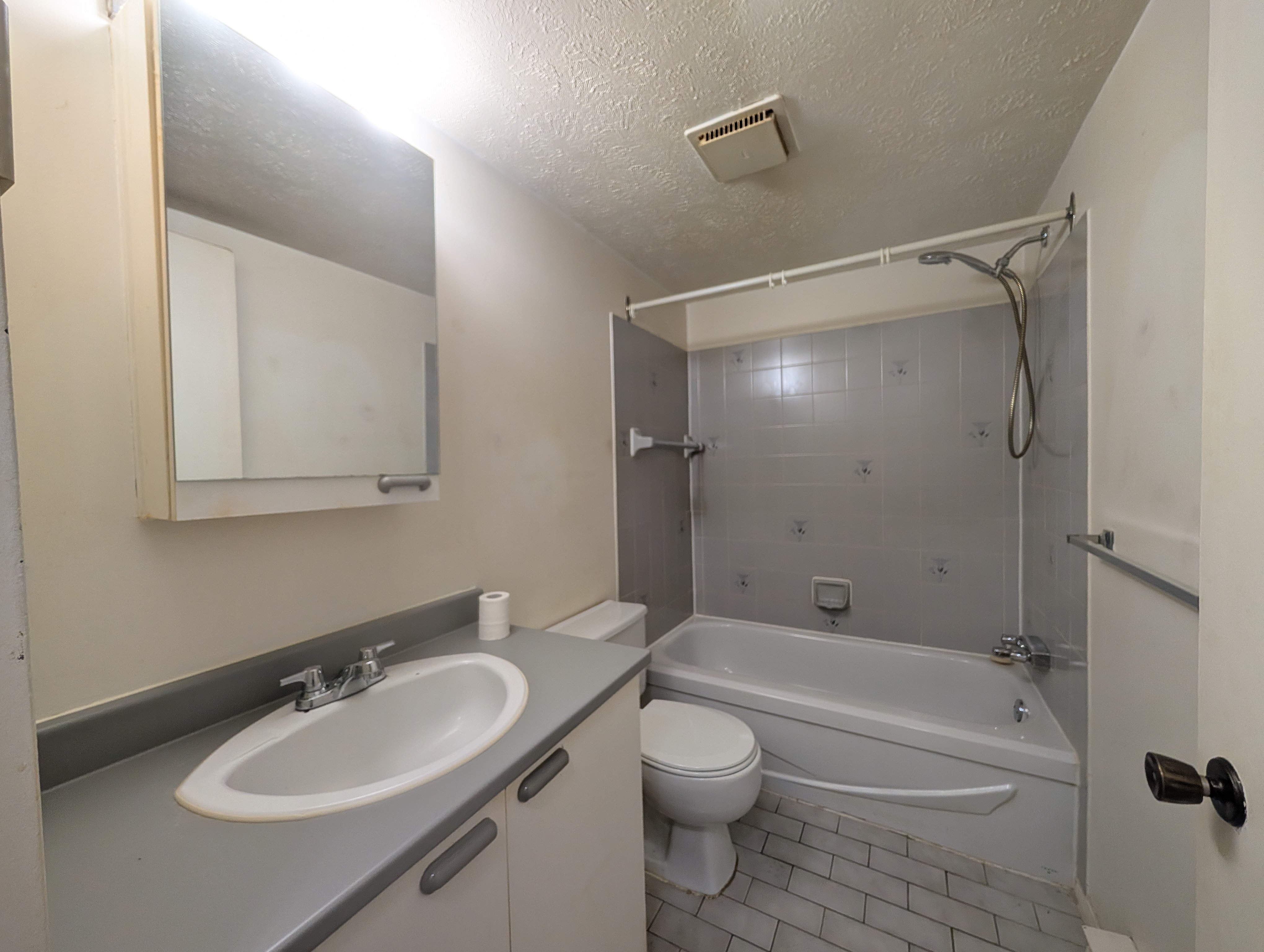 332 Rue Massé, Granby, QC J2J 1V7, Canada — photo 1