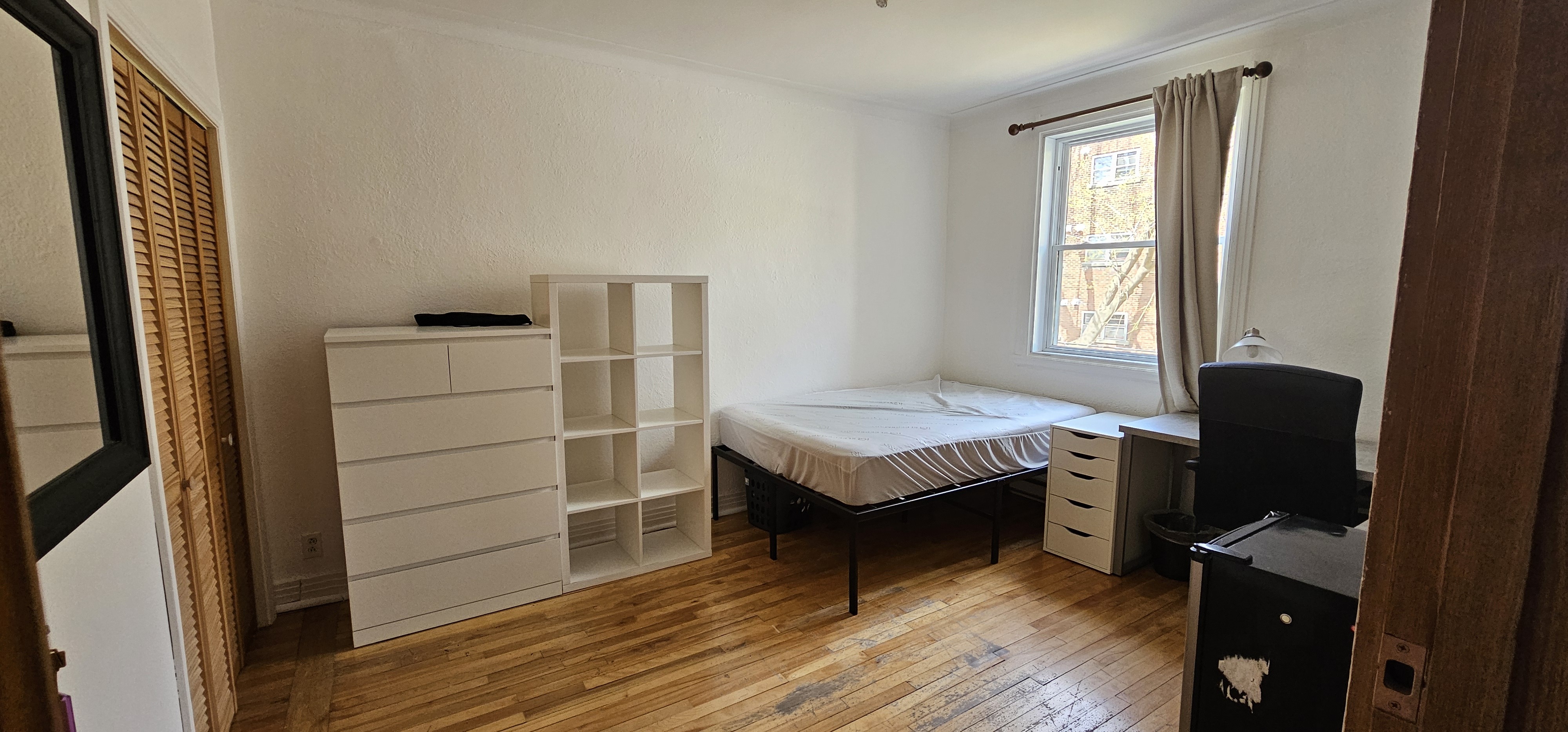 5727 Avenue Northmount, Montréal, QC H3S 2H4, Canada — photo 1