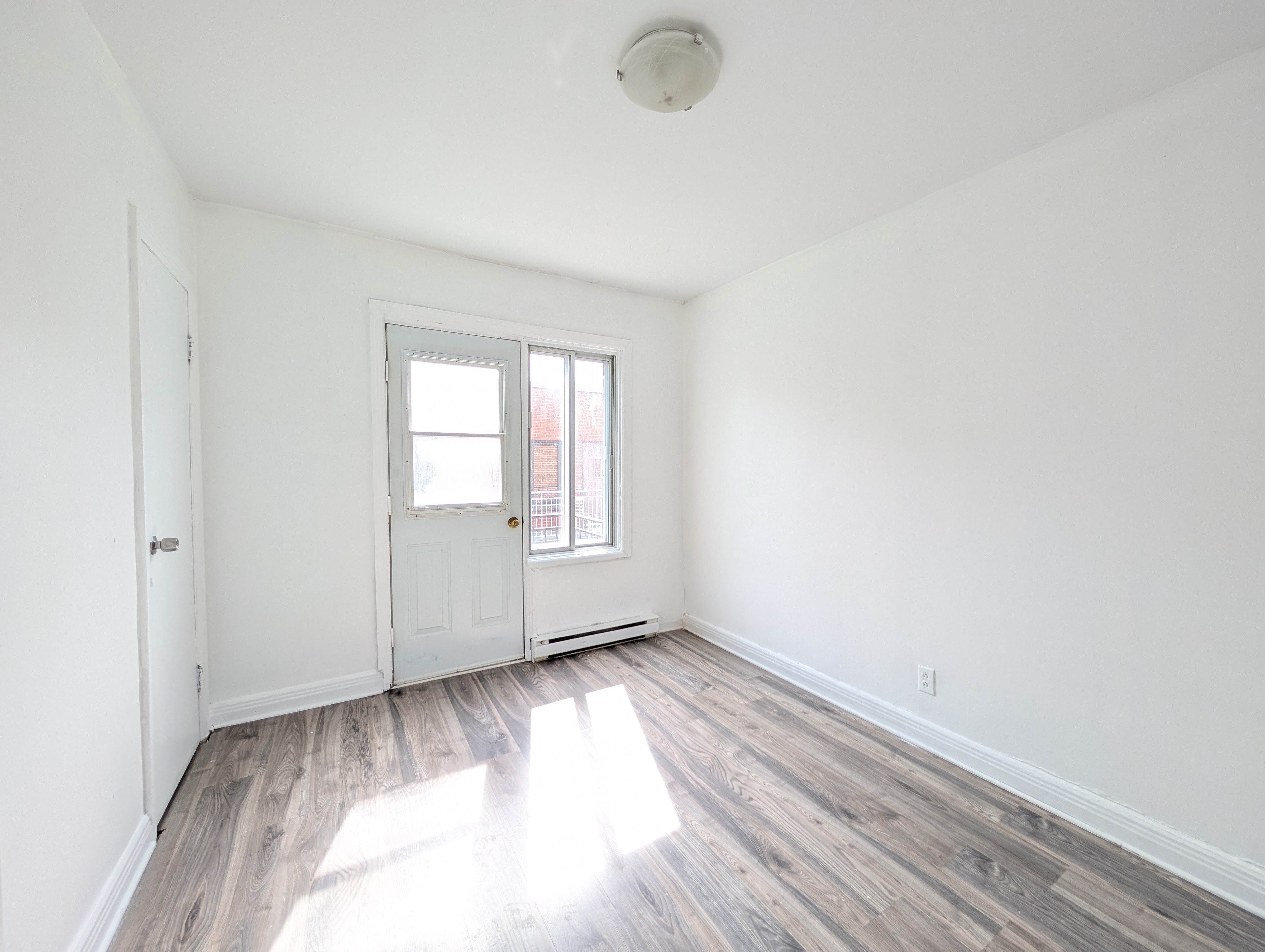 3260 Avenue Barclay, Montréal, QC H3S 1K1, Canada — photo 1