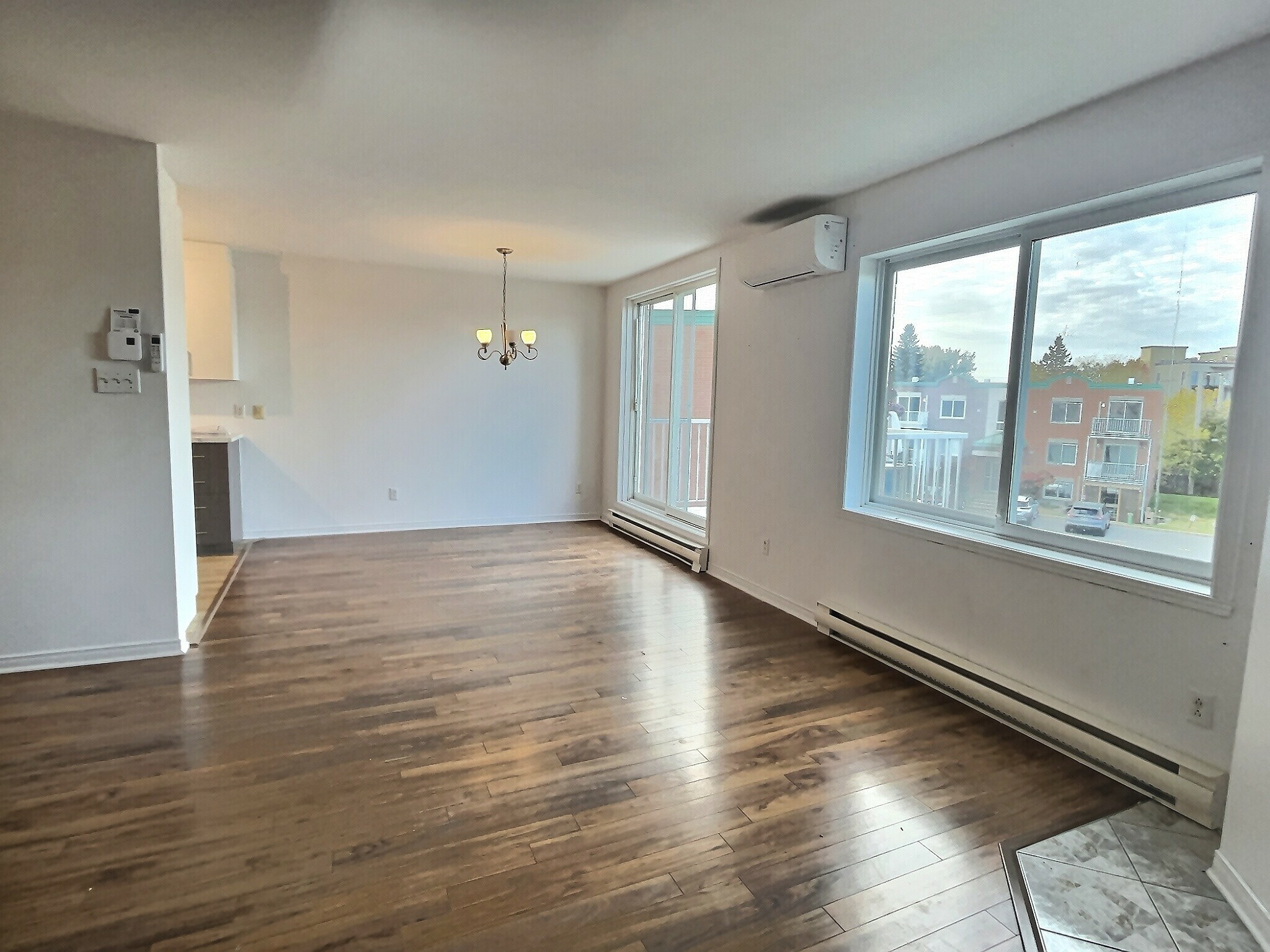 70 De La Cour Villeneuve — photo 1