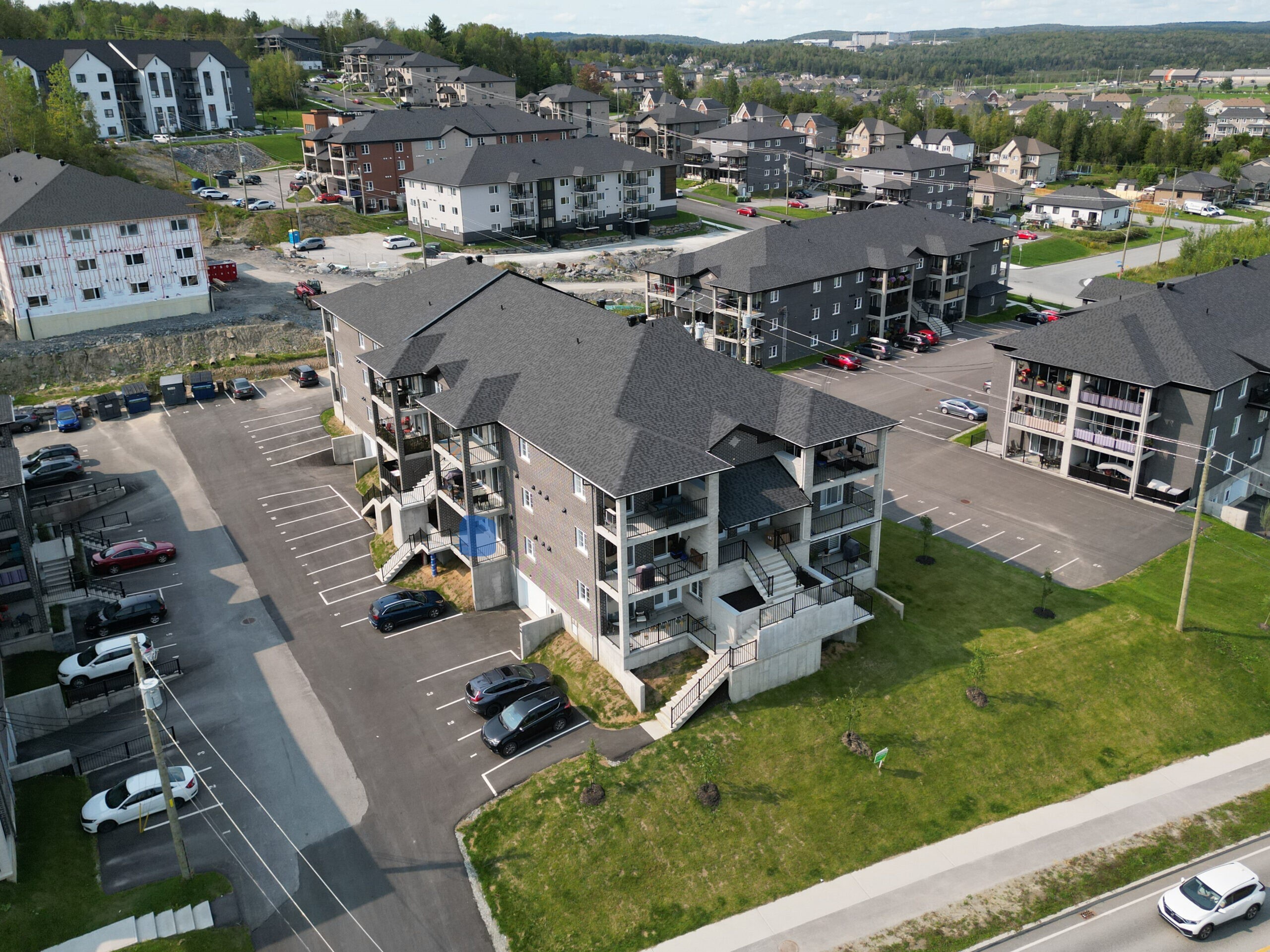 889 Chemin Duplessis, Sherbrooke, QC J1E 4J7, Canada — photo 3