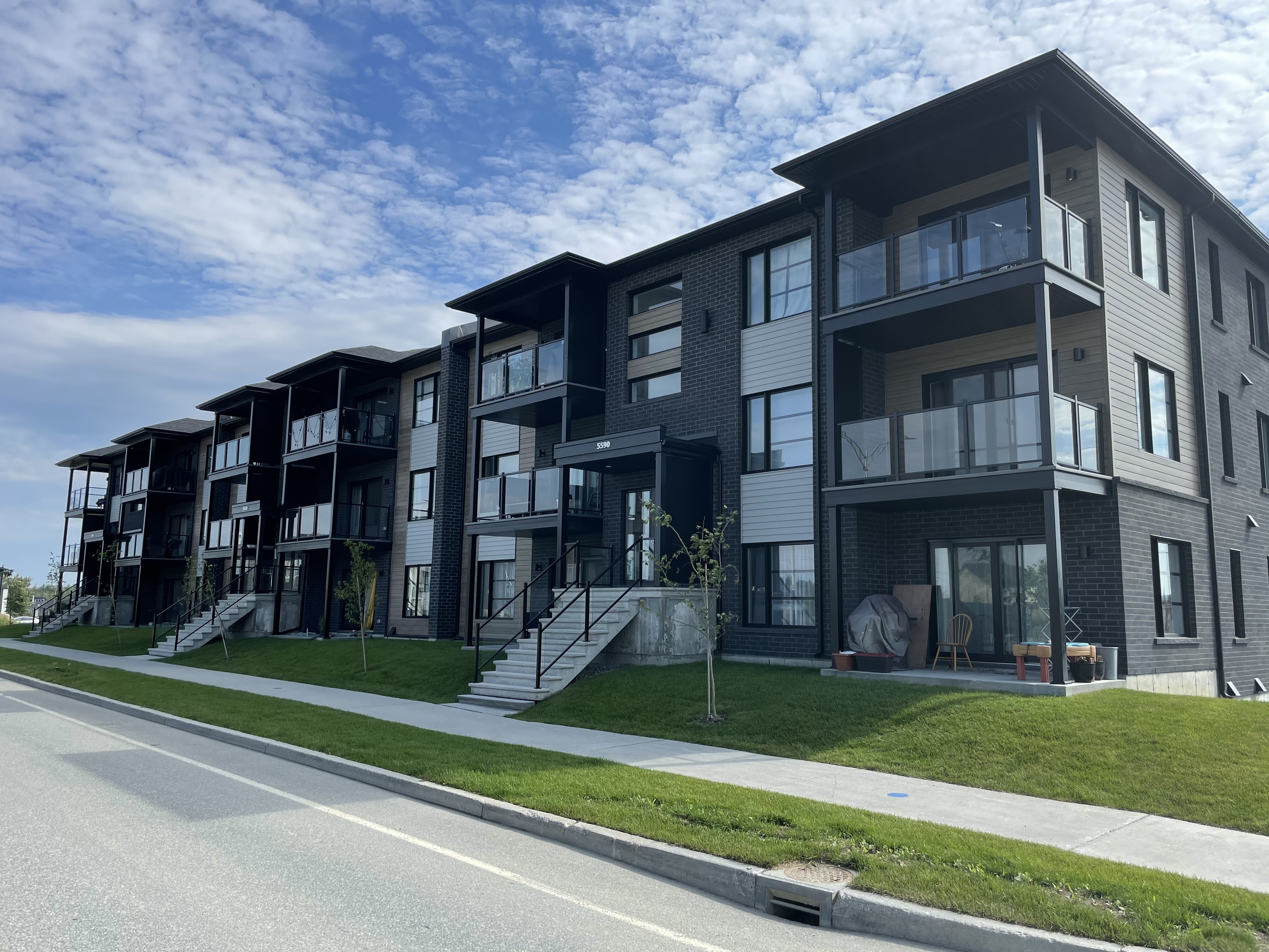 5578 Boulevard René Lévesque, Sherbrooke, QC J1N 1E4, Canada — photo 2