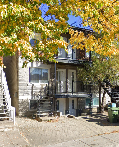7971 A 15e Avenue — photo 1